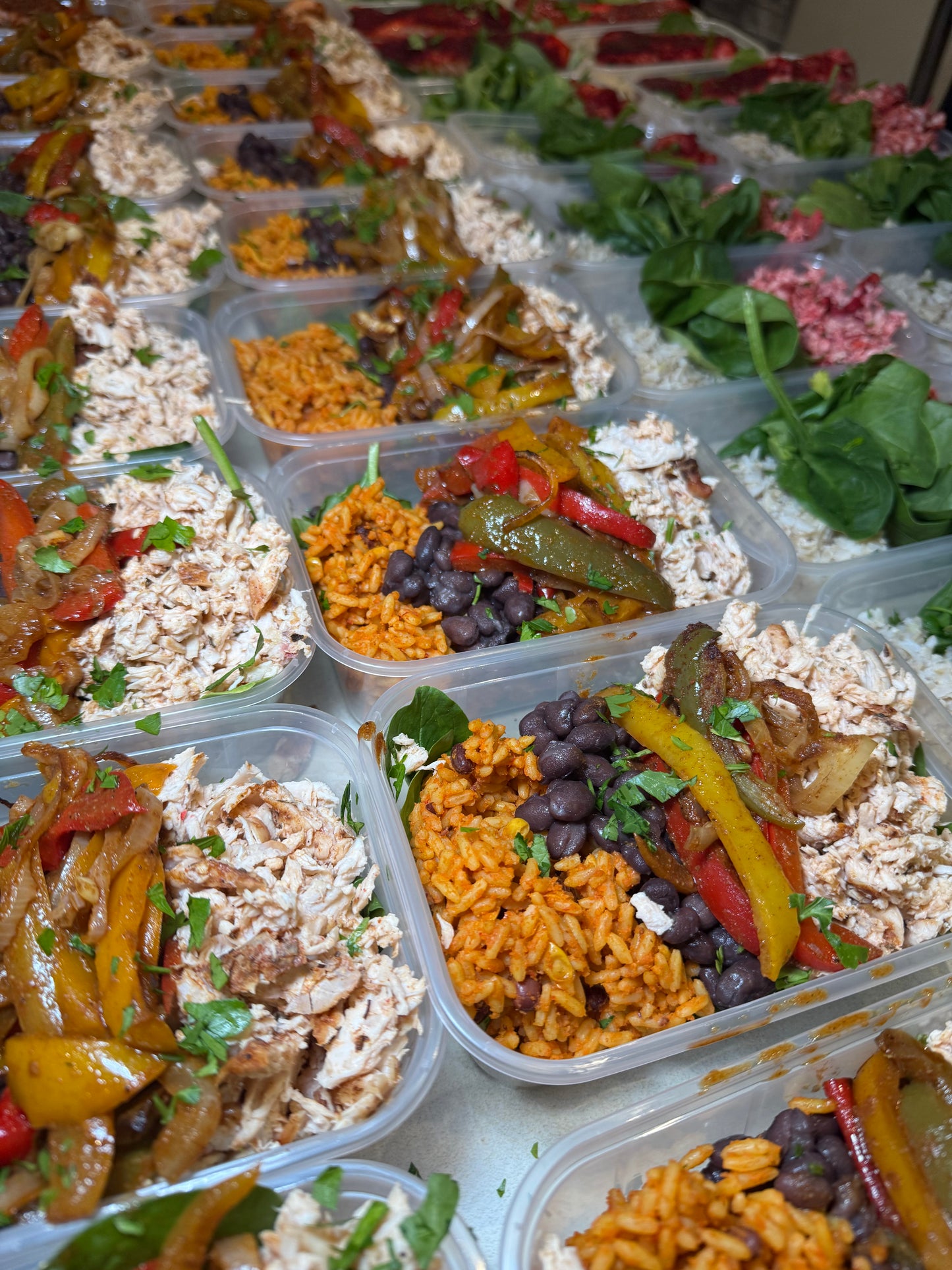 Opt3: Fajita Bowl with Black Beans & Spinach & Salsa. 304 calories: 32GC/14GF/8GP