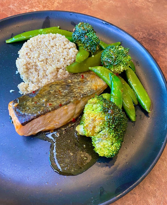 Opt4: Sweet Chilli Bowl* with Quinoa & Broccoli. 107 calories: 20GC/1GF/5GP