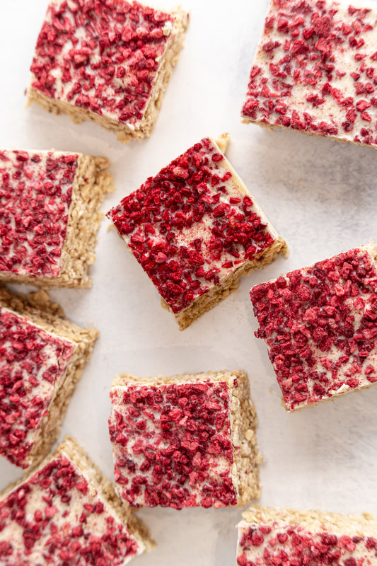 Raspberry White Chocolate Flapjack (milk, soya, peanut)