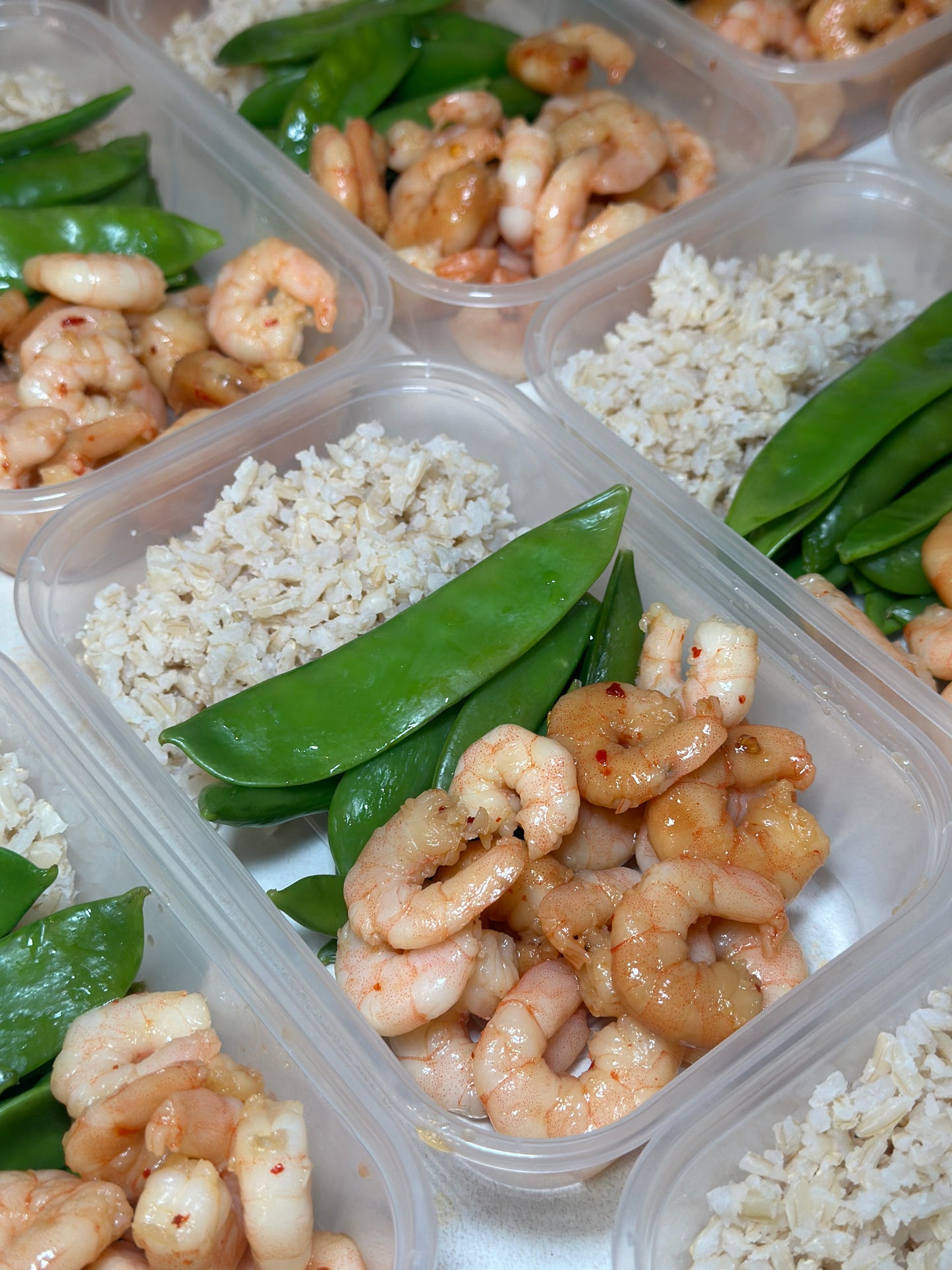 F1 Honey Garlic King Prawns with Wholegrain Rice & Sugar Snap Peas. 266 calories: 31GC/4GF/24GP